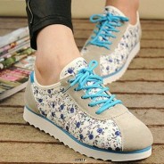 کتانی‌ را بدون جوراب نپوشید!